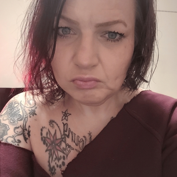 Meet your Posher, Danielle - Picture 14 of 16